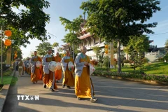 Đông đảo đại biểu, tăng ni, phật tử trong nước cùng đại biểu đến từ 85 quốc gia và vùng lãnh thổ tham dự khai mạc Đại lễ Phật đản Liên hợp quốc 2025 tại Học viện Phật giáo Việt Nam Thành phố Hồ Chí Minh ở xã Lê Minh Xuân, huyện Bình Chánh. (Ảnh: Thanh Vũ/TTXVN)