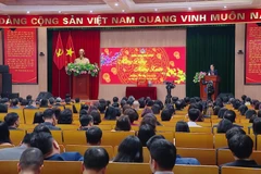 Chủ tịch Quốc hội thăm, làm việc với Kiểm toán Nhà nước