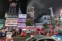 Khánh Hòa khẩn trương điều tra nguyên nhân vụ cháy cửa hàng máy móc, thiết bị