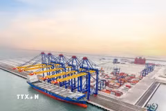 Bến cảng số 5, số 6 Khu bến cảng Lạch Huyện (Hải Phòng). (Ảnh: Hoàng Ngọc/TTXVN)