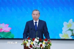 Tổng Bí thư Tô Lâm phát biểu chính sách tại Học viện Chính trị và Hành chính Quốc gia Lào. (Ảnh: Thống Nhất/TTXVN)