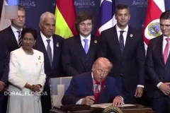 Mỹ khai thác lượng dầu khổng lồ từ Venezuela