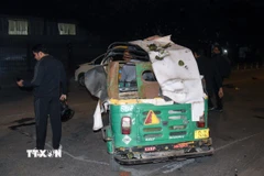 Hiện trường vụ nổ gần Pháo đài Đỏ ở thủ đô New Delhi, Ấn Độ. (Ảnh: ANI/TTXVN)