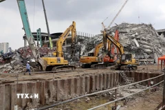 Tòa nhà bị sập tại thủ đô Bangkok, Thái Lan, do ảnh hưởng của trận động đất ở Myanmar ngày 30/3. (Ảnh: Kyodo/TTXVN)