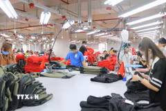 Doanh nghiệp nhỏ và vừa chiếm tỷ trọng áp đảo trong nền kinh tế. (Ảnh: Công Mạo/TTXVN)