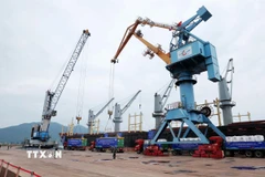 Bến số 3 Cảng quốc tế Lào-Việt với tổng vốn đầu tư hơn 1.000 tỷ đồng, dài 225m, khả năng tiếp nhận tàu chở hàng tổng hợp trọng tải đến 45.000DWT, công suất khai thác lên tới 2,15 triệu tấn hàng hóa/năm. (Ảnh: Lâm Khánh/TTXVN)