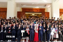 Tổng Bí thư Tô Lâm gặp mặt học sinh, sinh viên, thanh niên dân tộc thiểu số xuất sắc, tiêu biểu. (Ảnh: Thống Nhất/TTXVN)