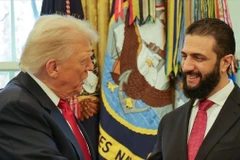Tổng thống Mỹ Donald Trump tiếp Tổng thống Syria Ahmad al-Sharaa tại Nhà Trắng. (Nguồn: Anadolu)