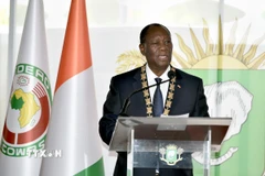 Tổng thống Côte d'Ivoire Alassane Ouattara phát biểu tại lễ nhậm chức ở Abidjan ngày 14/12/2020. (Ảnh: AFP/TTXVN)