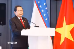 Chủ tịch Quốc hội Trần Thanh Mẫn phát biểu tại Tọa đàm Doanh nghiệp Uzbekistan-Việt Nam. (Ảnh: Doãn Tấn/TTXVN)
