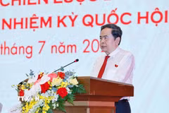 Chủ tịch Quốc hội Trần Thanh Mẫn, Trưởng Ban Tổ chức Diễn đàn, phát biểu khai mạc và chỉ đạo Diễn đàn. (Ảnh: Doãn Tấn/TTXVN)