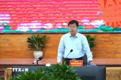 Bí thư Tỉnh ủy An Giang Nguyễn Tiến Hải đề nghị các cơ quan, đơn vị nỗ lực, quyết tâm thực hiện hoàn thành các dự án, công trình phục vụ APEC 2027 trước Hội nghị từ 3-6 tháng. (Ảnh: Văn Sĩ/TTXVN)