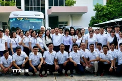 Đoàn 62 y, bác sỹ tỉnh Gia Lai trước giờ lên đường chi viện các tỉnh vùng lũ phía Bắc. (Ảnh: Quang Thái/TTXVN)