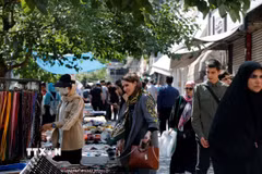 Người dân tại Tehran, Iran. (Ảnh: THX/TTXVN)