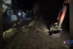 Chạy đua với thời gian, cứu nạn cháu bé 7 tuổi bị vùi lấp ở Lâm Đồng