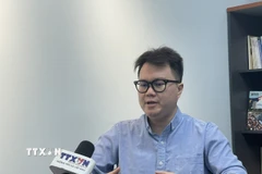 Ông Enzo Sim Hong Jun trả lời phỏng vấn phóng viên TTXVN tại Kuala Lumpur. (Ảnh: Thành Trung/TTXVN)