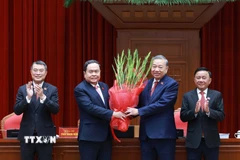 Ban Chấp hành Trung ương Đảng khóa XIV đã thống nhất tuyệt đối bầu đồng chí Tô Lâm, Tổng Bí thư Ban Chấp hành Trung ương Đảng khóa XIII tiếp tục giữ chức Tổng Bí thư Ban Chấp hành Trung ương Đảng khóa XIV. (Ảnh: TTXVN)