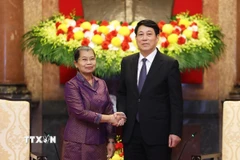 Chủ tịch nước Lương Cường tiếp Phó Chủ tịch Đảng Nhân dân Campuchia Men Sam An. (Ảnh: Lâm Khánh/TTXVN)