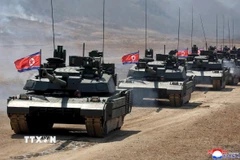 Ngày 20/3/2026, Nhà lãnh đạo Triều Tiên Kim Jong Un đã trực tiếp giám sát một cuộc tập trận tấn công phối hợp giữa bộ binh và lực lượng thiết giáp. (Ảnh: KCNA/TTXVN)