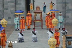 Lễ tuyên dương được tổ chức dưới hình thức một lễ hội văn hóa, gắn kết với Lễ Truyền lô. (Ảnh: Văn Dũng/TTXVN)