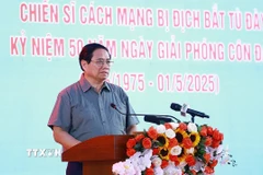 Thủ tướng Phạm Minh Chính phát biểu, tri ân chiến sỹ cách mạng bị địch bắt, tù đày. (Ảnh: Dương Giang/TTXVN)