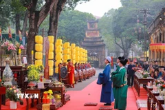 Lễ Tiến lịch là một nghi lễ quan trọng được tổ chức vào cuối năm, khi triều đình dâng lên Hoàng đế tấm lịch mới của năm tiếp theo. (Ảnh: Khánh Hòa/TTXVN)