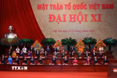 Đoàn Chủ tịch điều hành Phiên khai mạc trọng thể Đại hội XI Mặt trận Tổ quốc Việt Nam. (Ảnh: Văn Điệp/TTXVN)