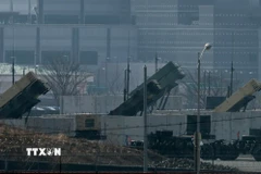 Hệ thống đánh chặn tên lửa đất đối không PAC-3 được triển khai tại căn cứ quân sự Mỹ ở Pyeongtaek, cách Seoul khoảng 60km về phía Nam, ngày 10/3/2025. (Ảnh: YONHAP/TTXVN)