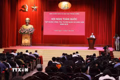 Đồng chí Phạm Tất Thắng, Ủy viên Trung ương Đảng, Phó Trưởng ban Thường trực Ban Tuyên giáo và Dân vận Trung ương, phát biểu khai mạc. (Ảnh: Văn Điệp/TTXVN)