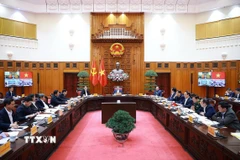 Thủ tướng Phạm Minh Chính chủ trì họp Thường trực Chính phủ về công tác chuẩn bị tổ chức Lễ khởi công, khánh thành, thông xe kỹ thuật các công trình, dự án trọng điểm. (Ảnh: Dương Giang/TTXVN)