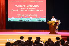 Chủ nhiệm Ủy ban Kiểm tra Trung ương Nguyễn Duy Ngọc phát biểu khai mạc hội nghị. (Ảnh: Văn Điệp/TTXVN)