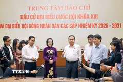 Chủ tịch Quốc hội Trần Thanh Mẫn thăm và phát biểu tại Trung tâm báo chí tại Nhà Quốc hội (Hà Nội). (Ảnh: Doãn Tấn/TTXVN)