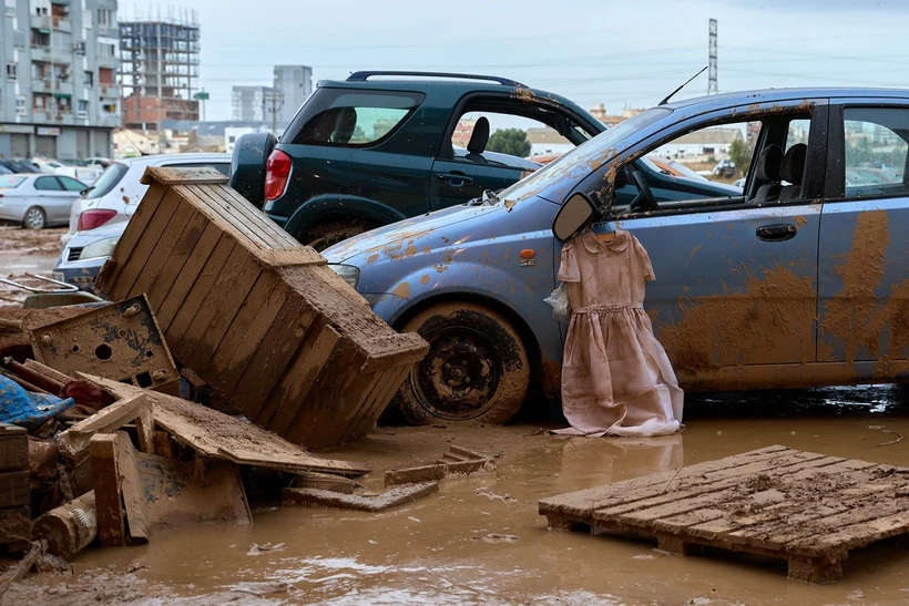 Cảnh tàn phá do lũ quét tại Valencia, Tây Ban Nha, ngày 3/11/2024. (Ảnh: THX/TTXVN)