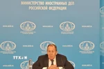 Ngoại trưởng Sergey Lavrov trả lời phóng viên TTXVN tại Liên bang Nga về Đại hội XIV. (Ảnh: Tâm Hằng/TTXVN)
