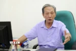Ông Nguyễn Bá Côn, nguyên Phó Trưởng ban Tuyên giáo Tỉnh ủy Thái Bình (nay là Ban Tuyên giáo và Dân vận Tỉnh ủy Thái Bình) nêu ý kiến về Dự thảo Luật Báo chí (sửa đổi). (Ảnh: Thế Duyệt/TTXVN)