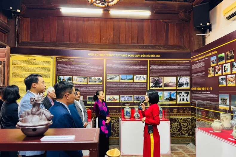 Trưng bày nghệ thuật chế tác gốm của cư dân Thăng Long và Phú Xuân 