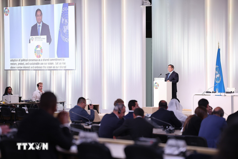 Thủ tướng Phạm Minh Chính phát biểu tại Phiên toàn thể Hội nghị Đại dương Liên hợp quốc lần thứ 3. (Ảnh: Dương Giang/TTXVN)