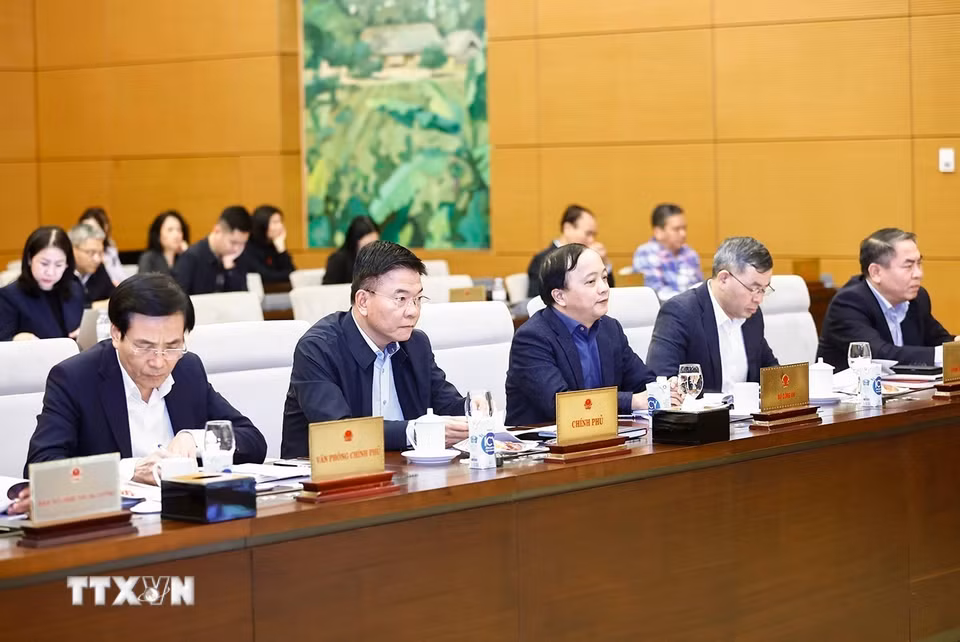 Đại biểu dự phiên họp. (Ảnh: Doãn Tấn/TTXVN)