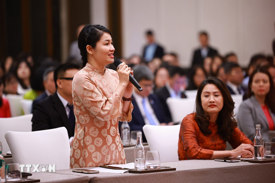 Đại diện cộng đồng người Việt Nam tại Trung Quốc Đỗ Hồng Hạnh phát biểu. (Ảnh: Dương Giang/TTXVN)