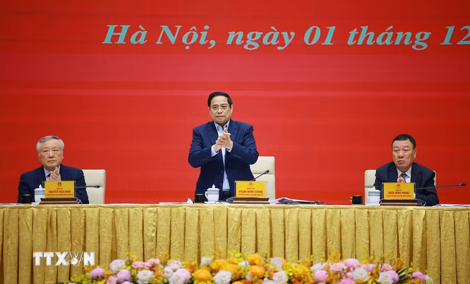Thủ tướng Phạm Minh Chính chủ trì Hội nghị của Đảng ủy Chính phủ tổng kết công tác phòng, chống tham nhũng, lãng phí, tiêu cực. (Ảnh: Dương Giang/TTXVN)