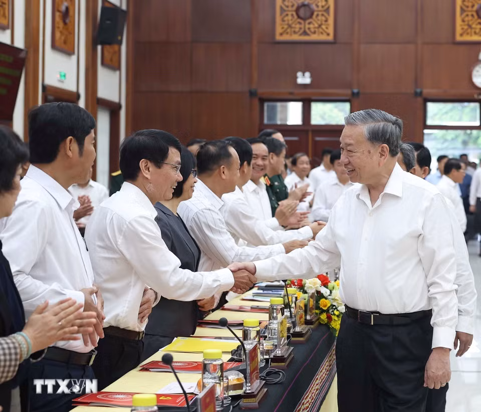 Tổng Bí thư Tô Lâm và các đại biểu. (Ảnh: Thống Nhất/TTXVN)