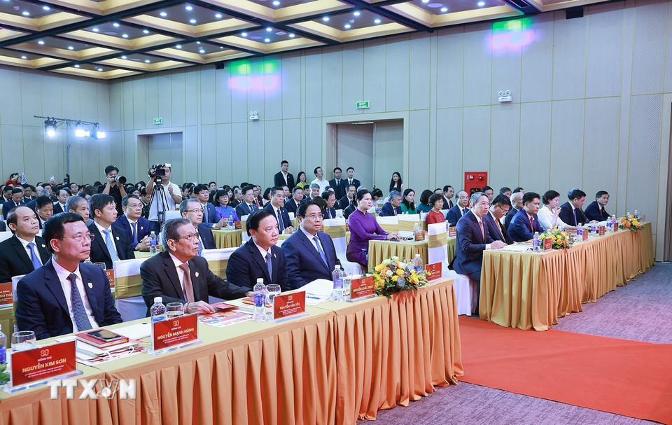 Thủ tướng Phạm Minh Chính dự Lễ kỷ niệm 80 năm Ngày truyền thống ngành Tư pháp. (Ảnh: Dương Giang/TTXVN)