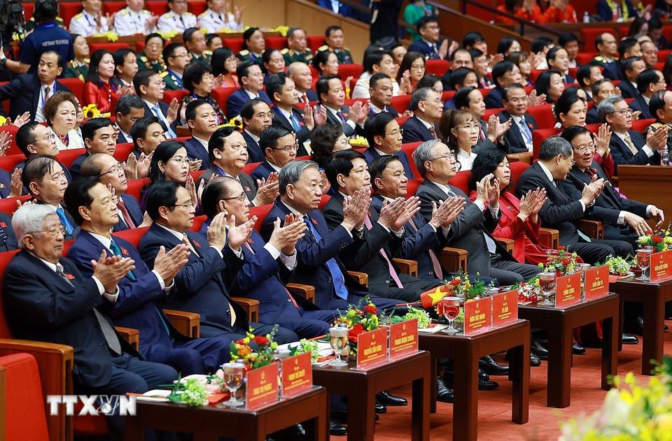 Tổng Bí thư Tô Lâm cùng các đại biểu tham dự Đại hội Thi đua yêu nước lần thứ XI. (Ảnh: Dương Giang/TTXVN)