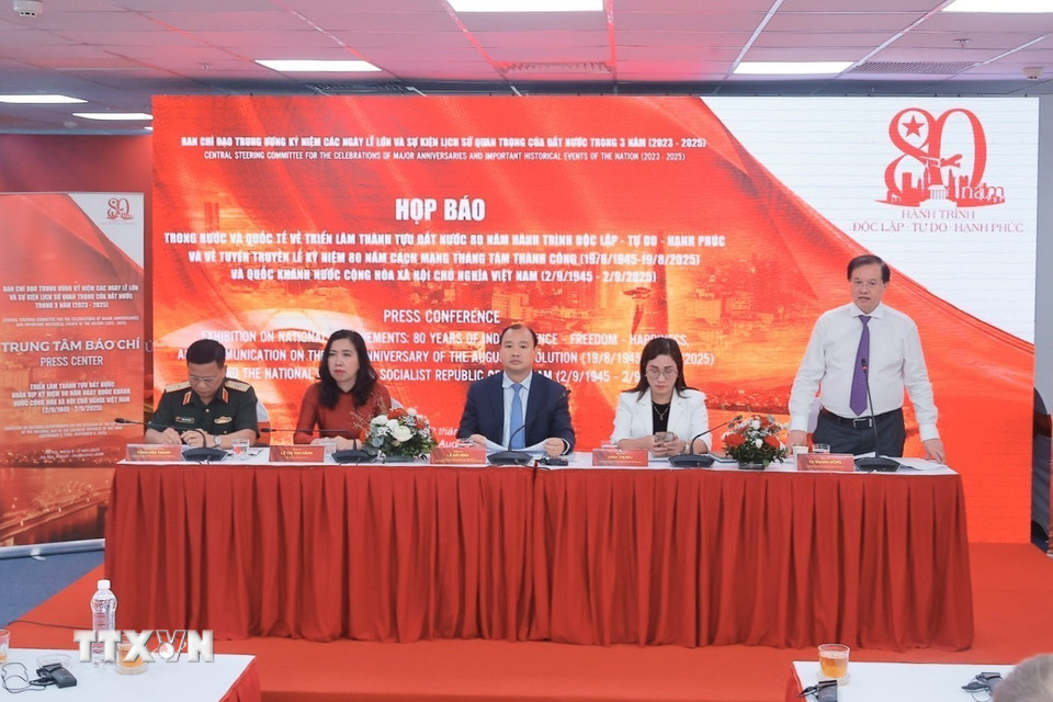 Họp báo trong nước và quốc tế về Triển lãm thành tựu Đất nước 80 năm hành trình Độc lập-Tự do-Hạnh phúc và về Lễ kỷ niệm 80 năm Cách mạng tháng Tám thành công (19/8/1945-19/8/2025), Quốc khánh nước Cộng hòa xã hội chủ nghĩa Việt Nam (2/9/1945-2/9/2025). (Ảnh: Minh Quyết/TTXVN)