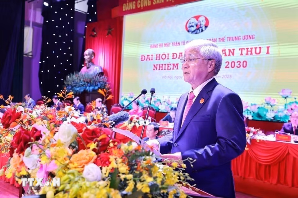 Ông Đỗ Văn Chiến, Ủy viên Bộ Chính trị, Bí thư Trung ương Đảng, Bí thư Đảng ủy Mặt trận Tổ quốc các đoàn thể Trung ương, Chủ tịch UBTW Mặt trận Tổ quốc Việt Nam phát biểu. (Ảnh: Minh Đức/TTXVN)