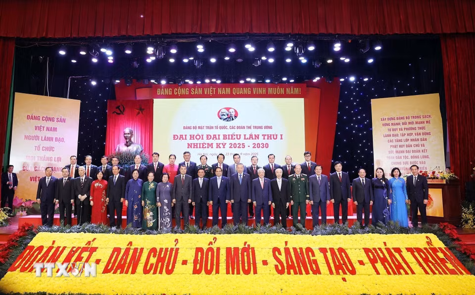 Tổng Bí thư Tô Lâm, Thủ tướng Phạm Minh Chính và các đại biểu dự Đại hội. (Ảnh: Thống Nhất/TTXVN)