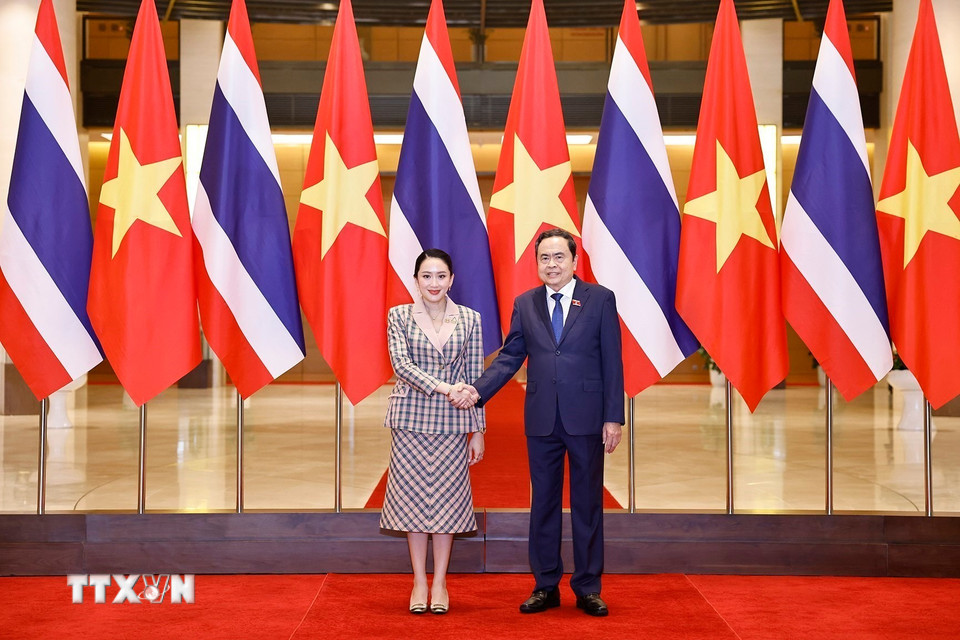 Chủ tịch Quốc hội Trần Thanh Mẫn hội kiến Thủ tướng Thái Lan Paetongtarn Shinawatra. (Ảnh: Doãn Tấn/TTXVN)