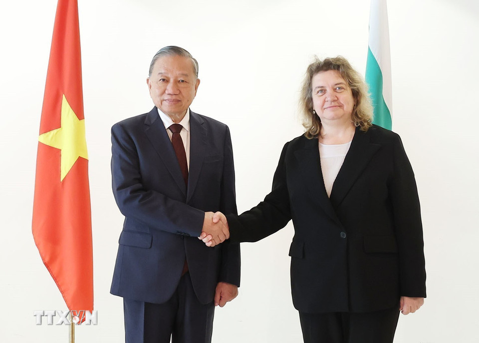 Tổng Bí thư Tô Lâm hội kiến Chủ tịch Quốc hội Bulgaria Nataliya Kiselova. (Ảnh: Thống Nhất/TTXVN)