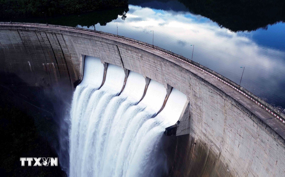 Thủy điện Nậm Chiến được xây dựng trên dòng suối Chiến (Sơn La). (Ảnh: Quang Quyết/TTXVN)