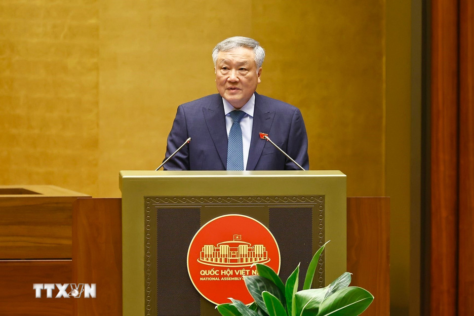 Phó Thủ tướng Thường trực Chính phủ Nguyễn Hòa Bình giới thiệu về vai trò và ý nghĩa của Trung tâm Tài chính quốc tế tại Việt Nam. (Ảnh: Doãn Tấn/TTXVN)